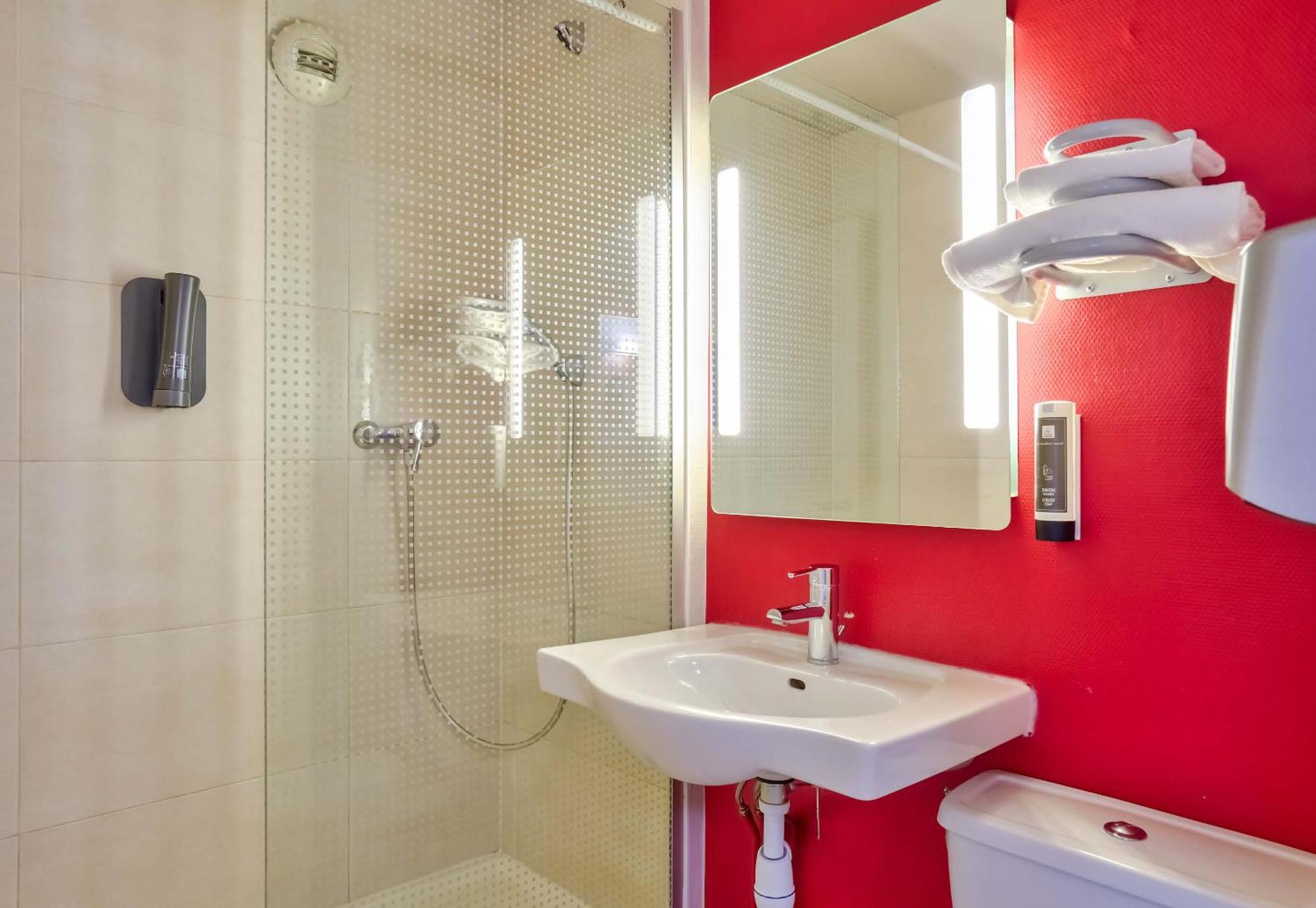 B&B Hotel Ербле Екстериор снимка